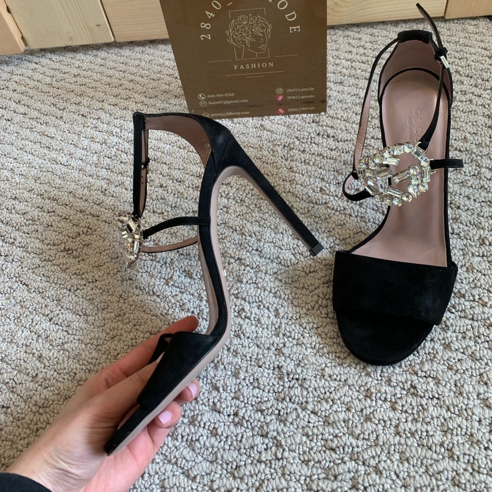 Gucci Heels NEW size 38